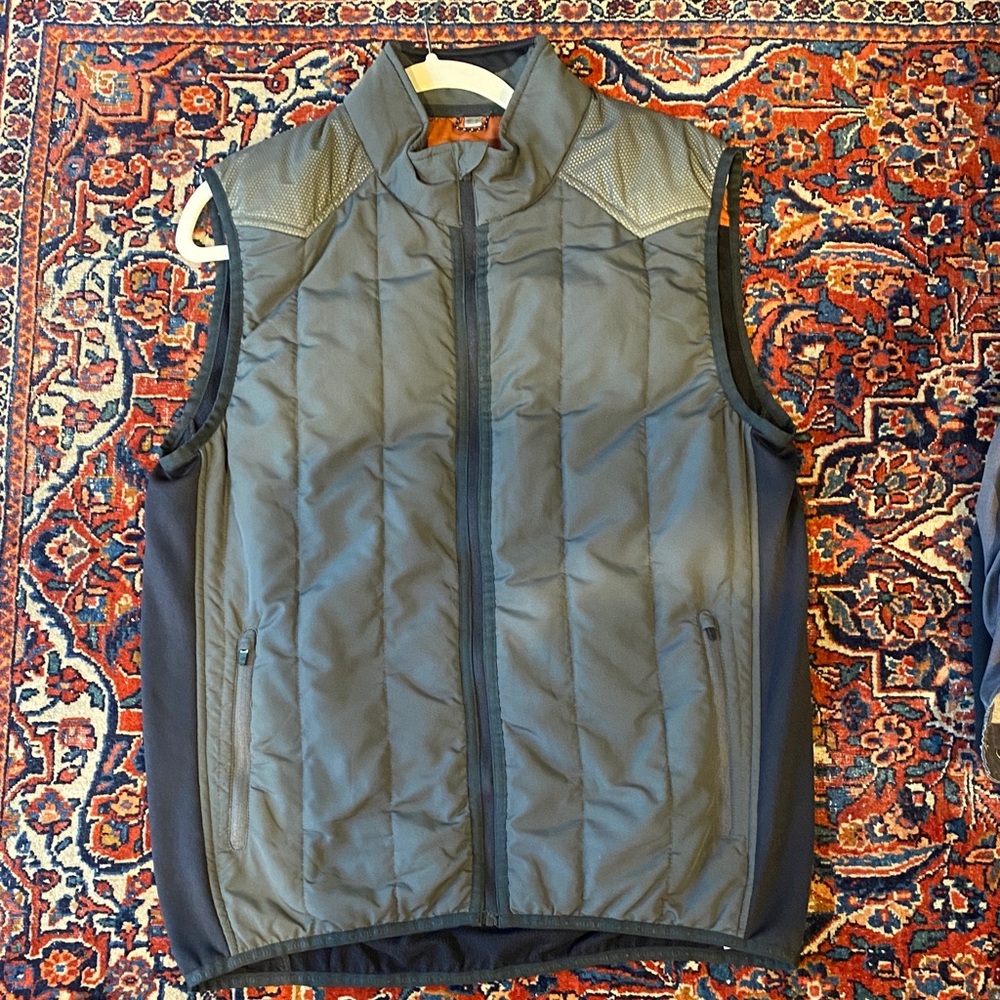 Club Ride Apparel Gray Quilted Vest NWOT